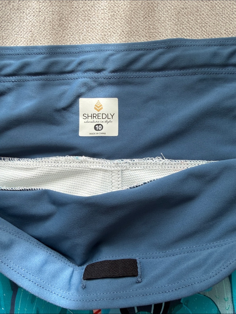 Shredly Women's Teal 7” inseam Cactus-Print Active Shorts 10, - Picture 3 of 5